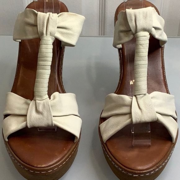 ALDO PLATFORM WEDGE WHITE FAUX LEATHER T-STRAP SANDALS SIZE 39 - Picture 4 of 14